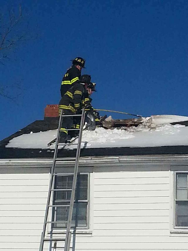 HOUSE BURN ( VENTING THE ROOF) 2/1/14